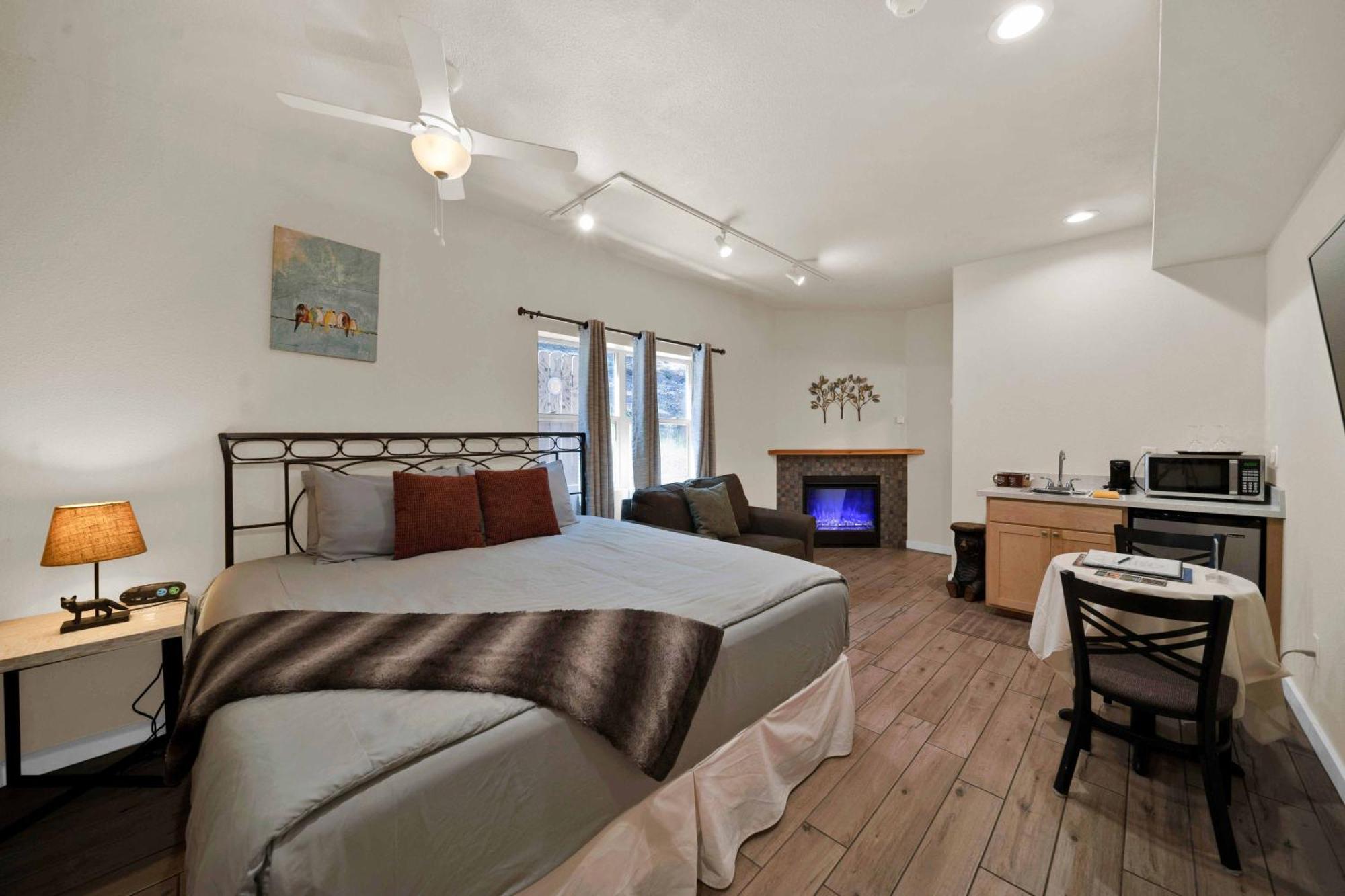 The Inn At Shasta Lake Lakehead Экстерьер фото